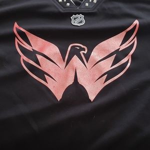 Women's Washington Capitals jersey
